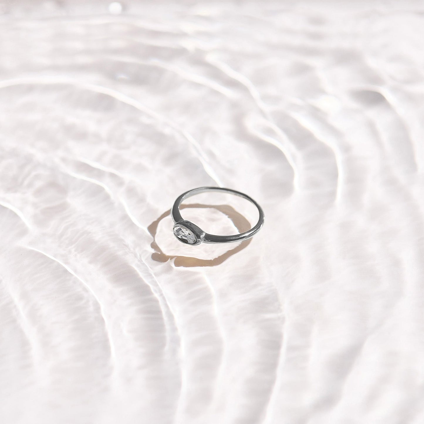 Oval Glow Ring